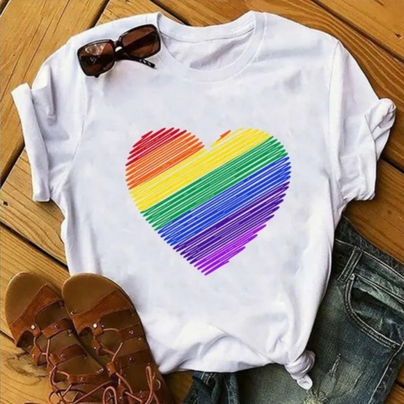 Pride LGBT heart ❤️ T-shirt, multiple sizes & and colors available - Picture 1 of 4